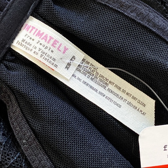 NWT Intimately Free People Essential Lace Bandeau in Black - Picture 7 of 10